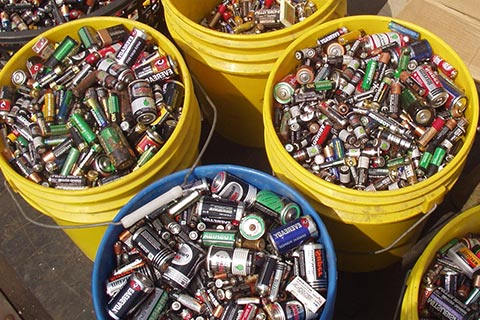 乌海bak锂电池回收-二手UPS蓄电池回收
